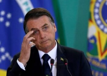 Bolsonaro nega plano golpista em depoimento à PF e afirma: “Ele que responda pelos atos dele