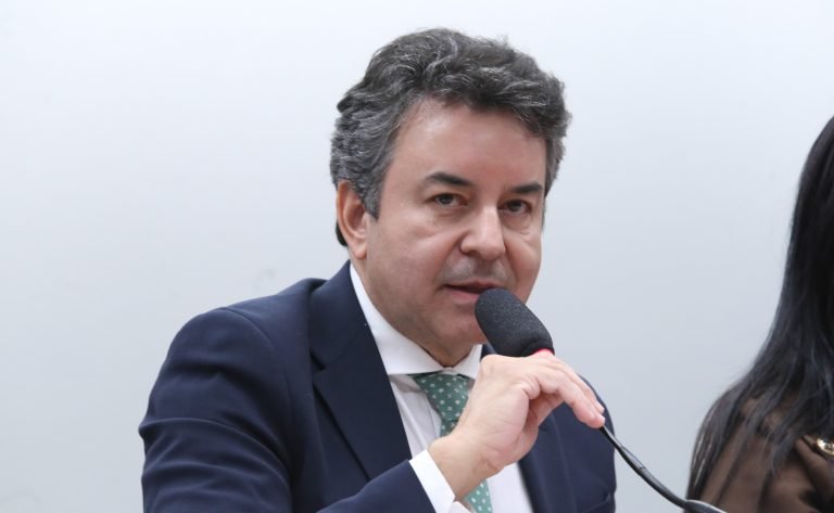 Audiência Pública - Recuperação judicial, extrajudicial e falência. Procurador de Justiça do Estado de SP - Ministério Público de São Paulo, Eronides Santos