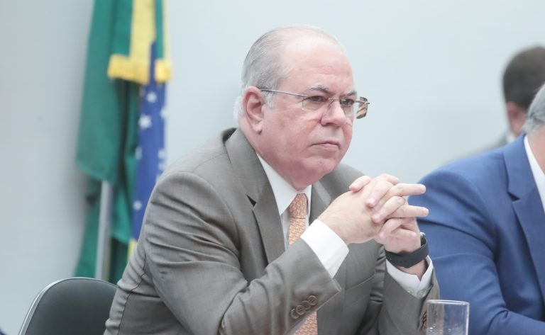 Coletiva de imprensa dos Membros do GT para apresentação do Relatório. Dep. Hildo Rocha (MDB - MA)