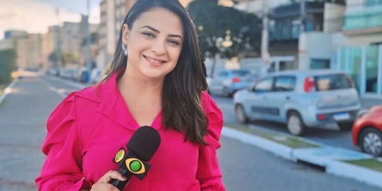 Jornalista macaense, é a nova apresentadora da Band TV.