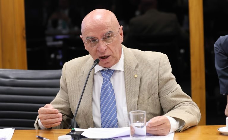 Reunião de Líderes. Dep. Mário Heringer (PDT - MG)