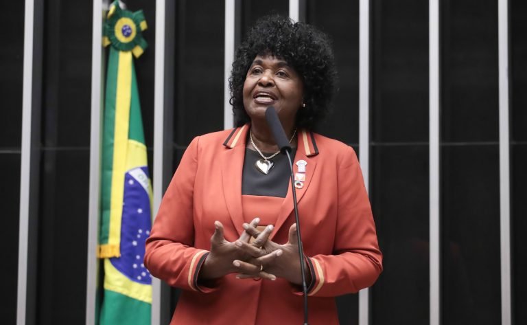 Homenagem aos 45 Anos do Partido dos Trabalhadores – PT. Dep. Benedita da Silva (PT-RJ)