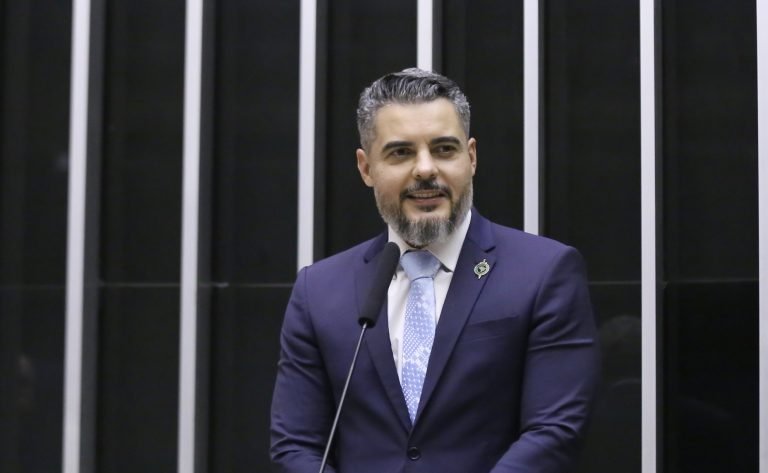 Homenagem ao Dia Nacional do Vigilante. Dep. Thiago Flores (REPUBLICANOS - RO)