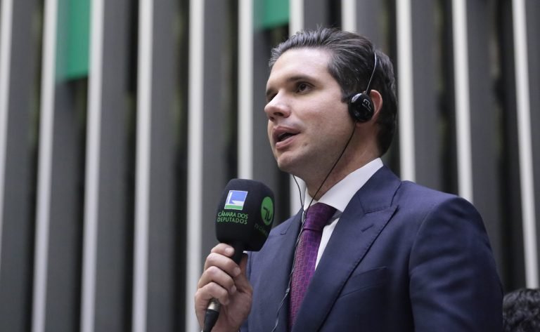 Discussão e Votação de Propostas Legislativas. Presidente da Câmara dos Deputados, Hugo Motta (REPUBLICANOS - PB)