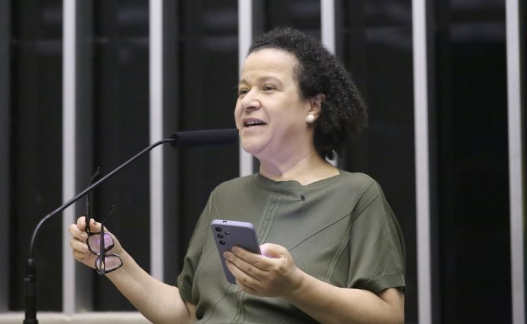 Homenagem ao Dia Mundial do Empreendedorismo Feminino. Fundadora e Presidente da Rede Mulher Empreendedora, Ana Fontes.