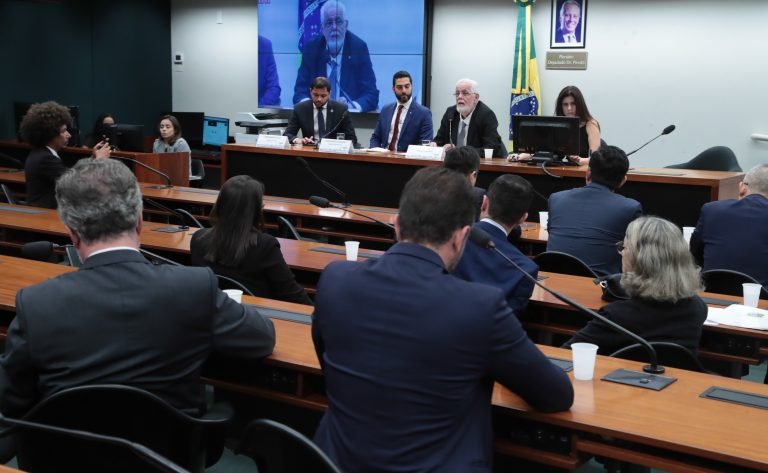 Audiência Pública - Parcerias de Desenvolvimento Produtivo (PDP’s) em Saúde.