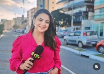Jornalista macaense, é a nova apresentadora da Band TV.