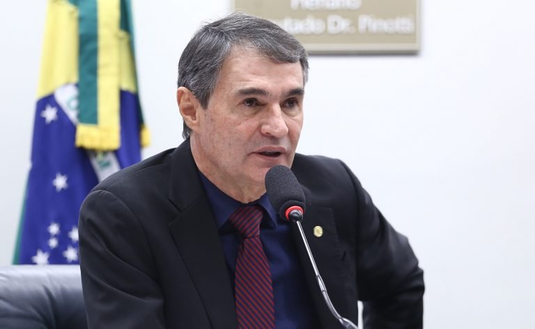 Audiência Pública - Dívidas dos Municípios com a União. Dep. Romero Rodrigues (PODE-PB)