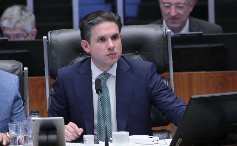 Discussão e votação de propostas legislativas. Presidente da Câmara dos Deputados, Hugo Motta (REPUBLICANOS - PB)