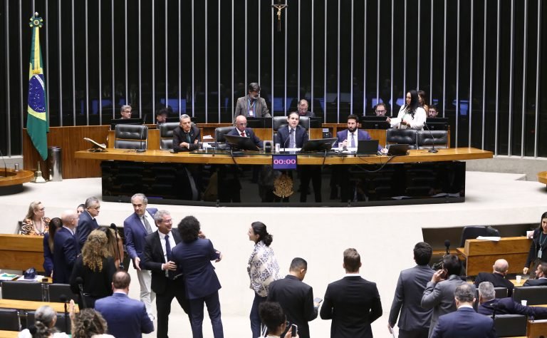 Discussão e votação de propostas legislativas. Presidente da Câmara dos Deputados, Hugo Motta (REPUBLICANOS - PB)