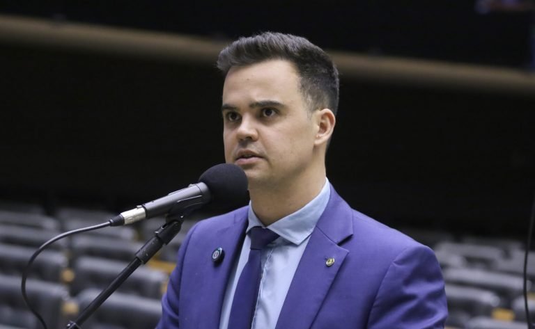 Discussão e votação de propostas legislativas. Dep. Junio Amaral (PL - MG)