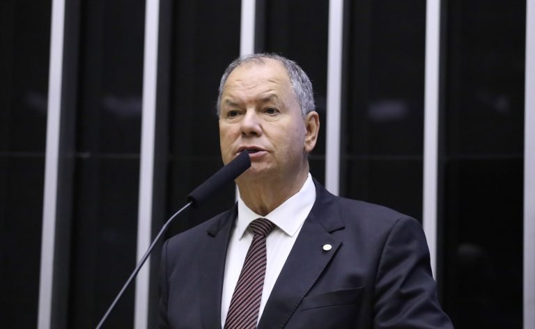 Homenagem aos 80 anos da Gazeta Grupo de Comunicações. Dep. Alceu Moreira (MDB-RS)