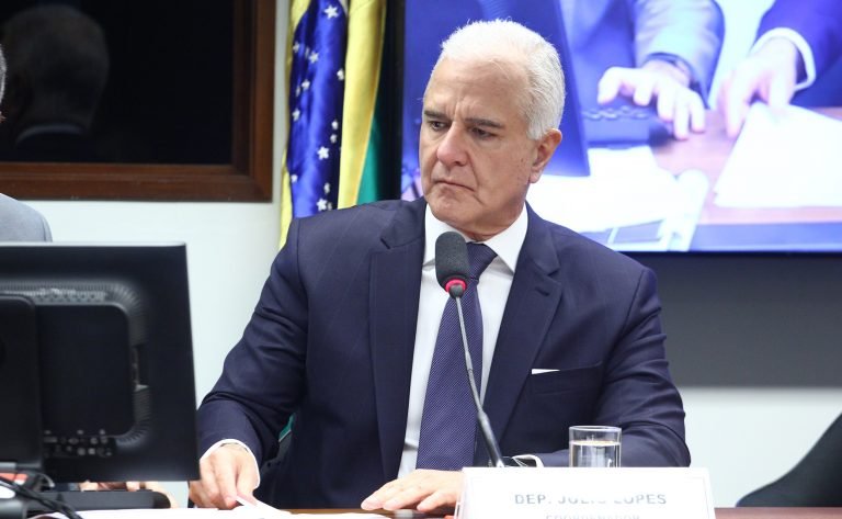 Audiência Pública - Práticas ilegais no setor de energia elétrica do Brasil. Dep. Julio Lopes (PP - RJ)