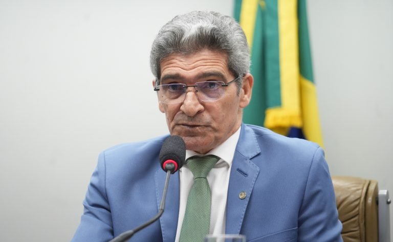 Audiência Pública - Debater o PL 2127/2025, que propõe conferir ao município de Valença-BA o título de Capital nacional do cravo-da-índia. Dep. Raimundo Costa (PODE - BA)