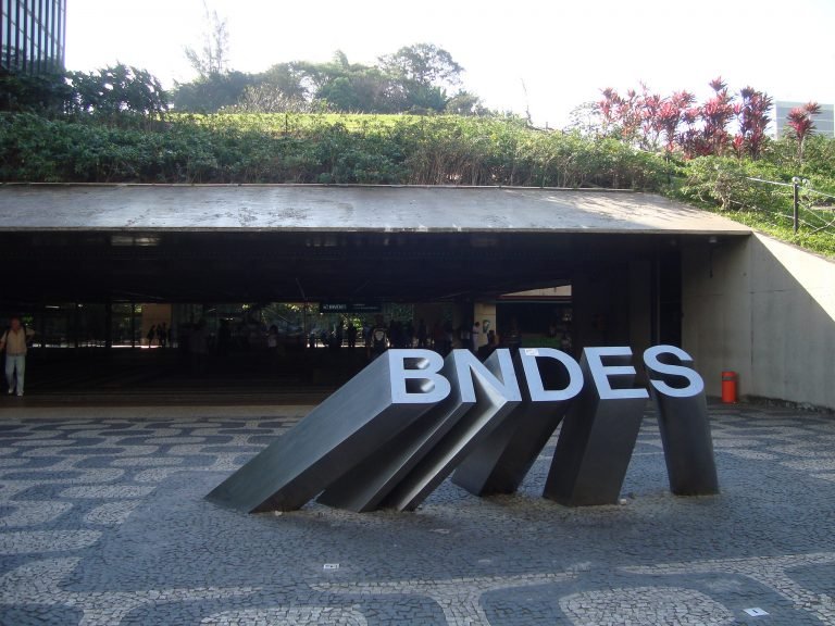 Economia - geral - BNDES Banco Nacional de Desenvolvimento Econômico e Social