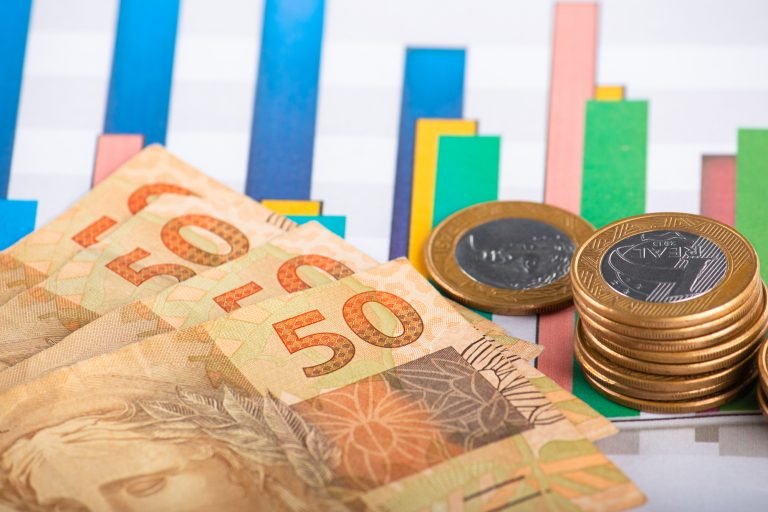 Economia - geral - dinheiro - finanças - orçamento - recursos públicos, - tributos - reforma tributária
