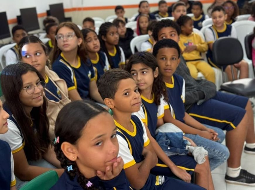 Projeto visa conscientizar estudantes sobre bullying, cyberbullying, drogas e educação no trânsito. Foto: Secom