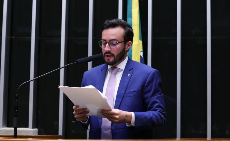 Discussão e votação de propostas legislativas. Dep. Lula da Fonte (PP-PE)