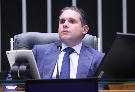 Discussão e votação de propostas legislativas. Presidente da Câmara dos Deputados, Hugo Motta (REPUBLICANOS - PB)